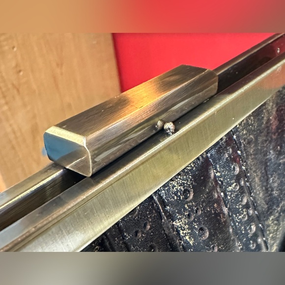 NWT Patricia Nash Distressed Black & Gold Lamé Finish Dual Strap Leather Satchel - Picture 13 of 16